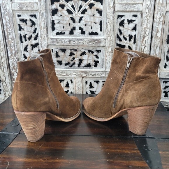 Sole Society Alexi Brown Suede Ankle Bootie Womens Size 8.5 - Picture 14 of 15